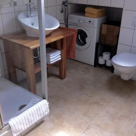 דירה Haus Am Apfelweg אימנשטאדט אם בודנזה